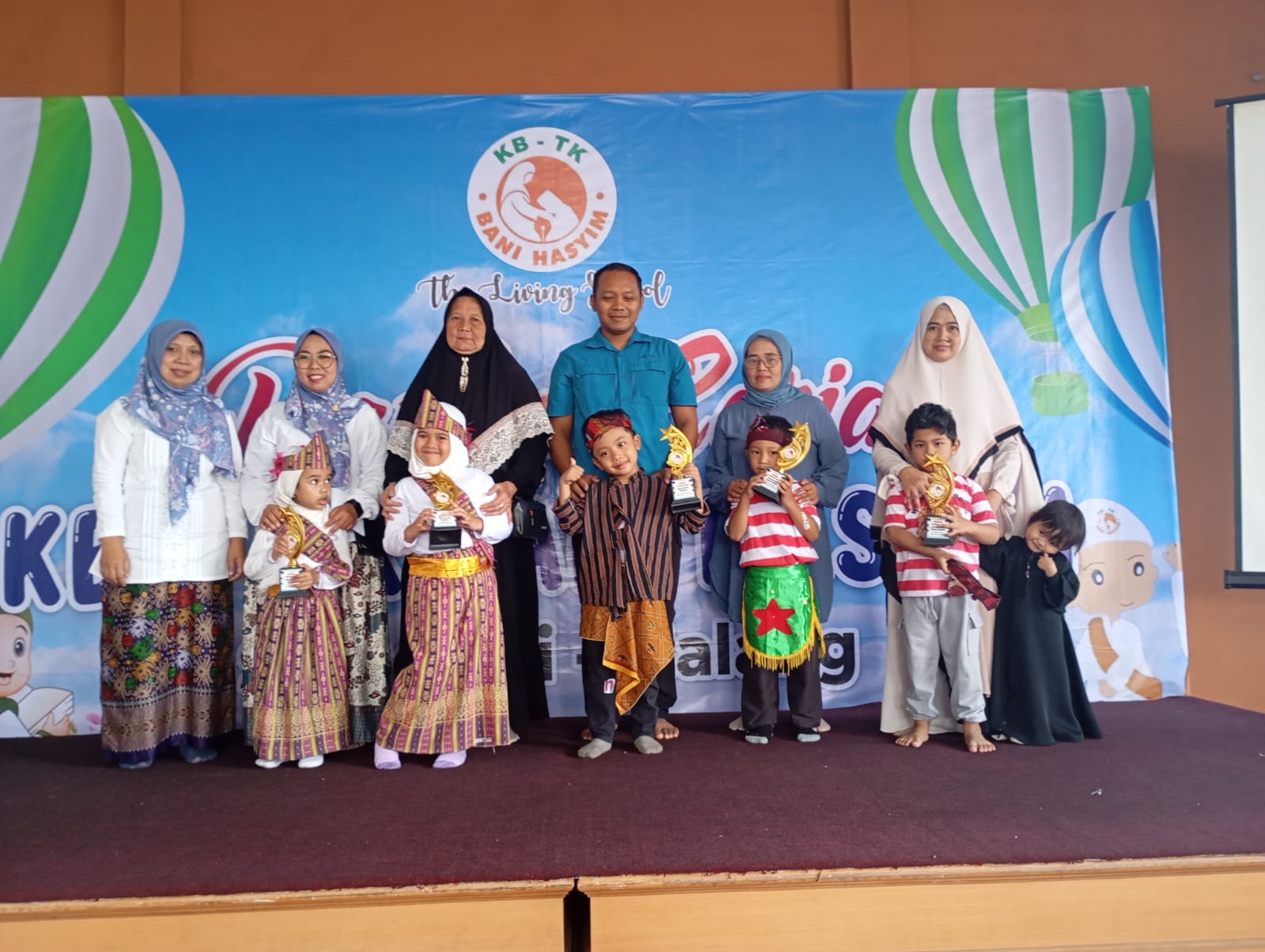 Perpisahan KB-TK Bani Hasyim